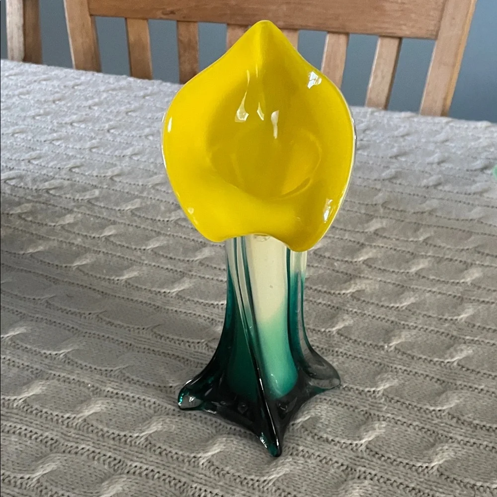 Art Glass Hand Blown Calla Lily/Tulip, Yellow/Teal/Glass Jack in the Pulpit Vase
